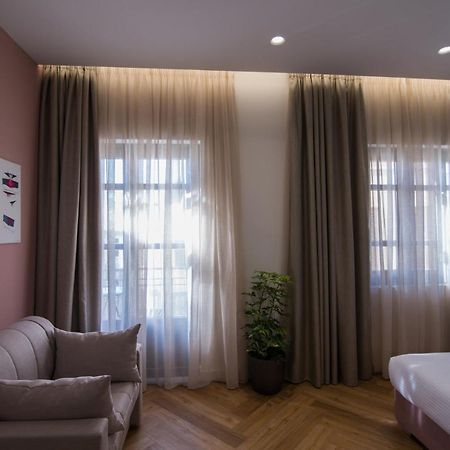 Ederlezi Zoubourlou Aparthotel Athen Eksteriør bilde